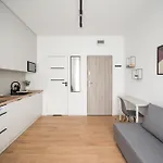 Nowa Praga Modern Lägenhet *