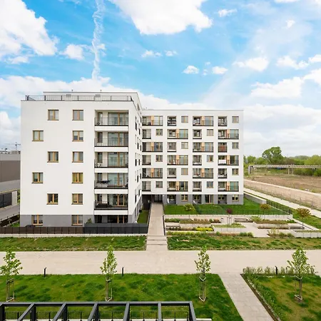 Nowa Praga Modern * ורשה