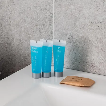 Nowa Praga Modern * ורשה