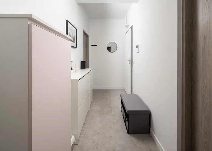 Nowa Praga Modern وارسو