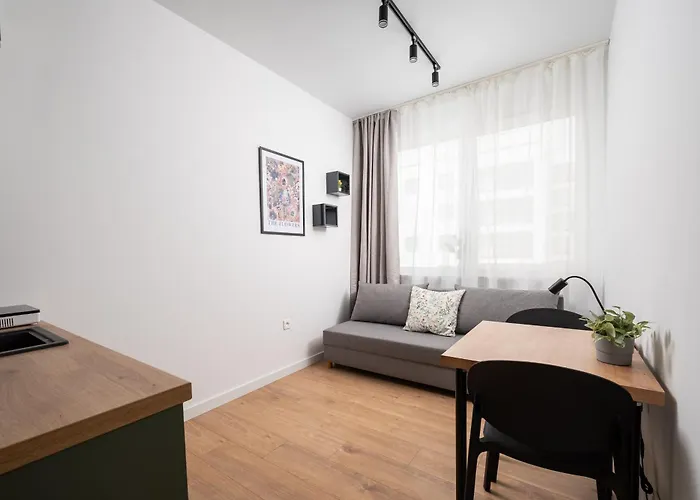 Nowa Praga Modern شقة